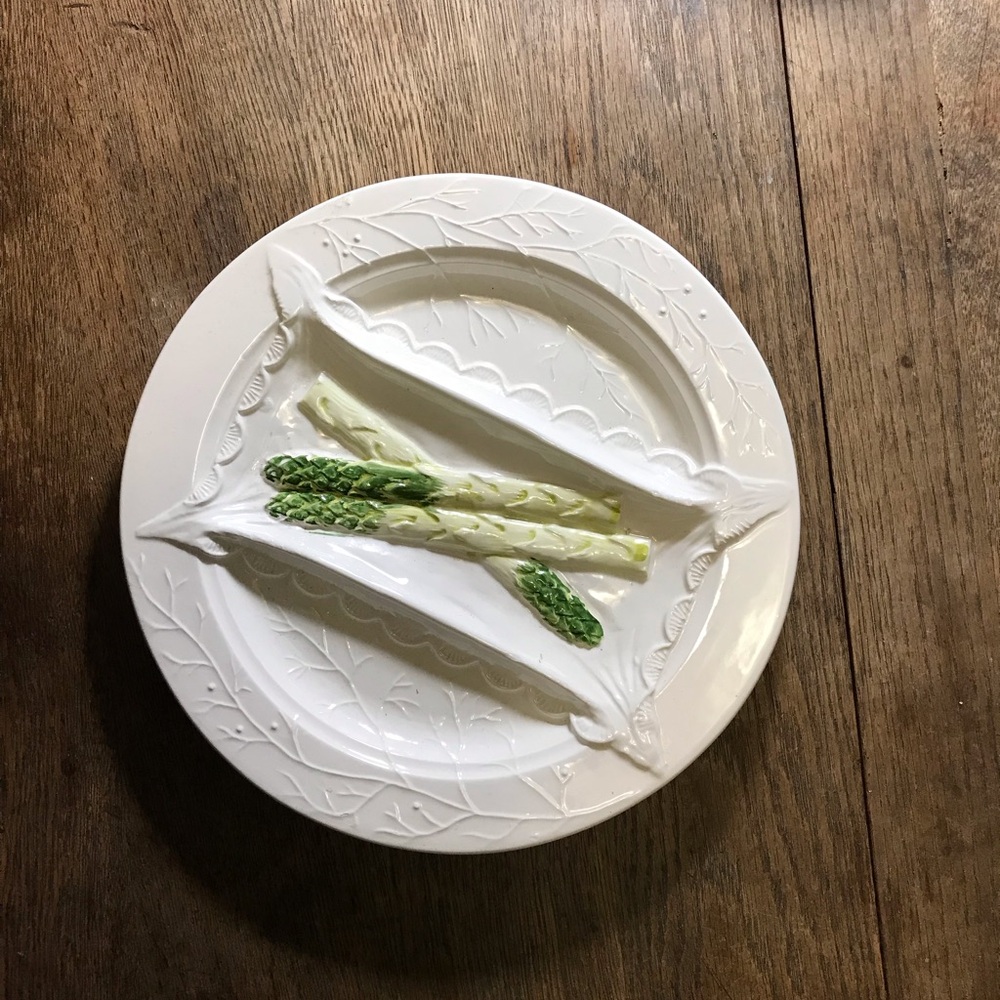 Vintage Portugal Majolica Ceramic Asparagus Plate